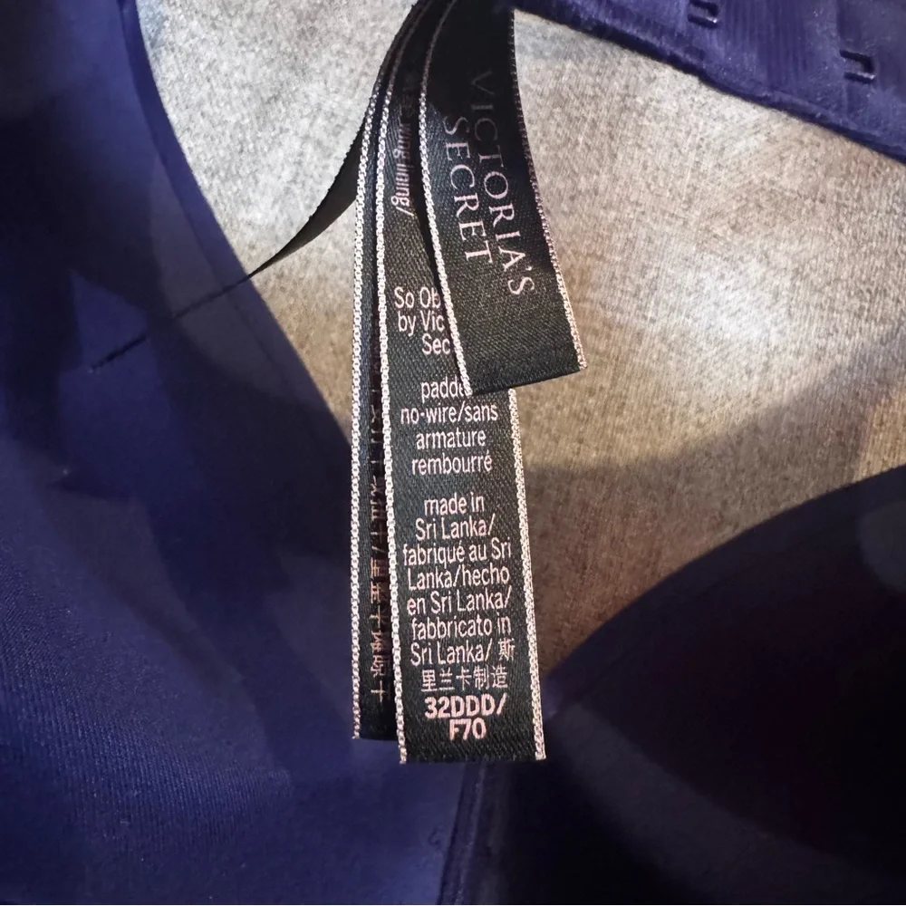 Victoria's Secret Deep Blue Bra - Picture 4 of 7